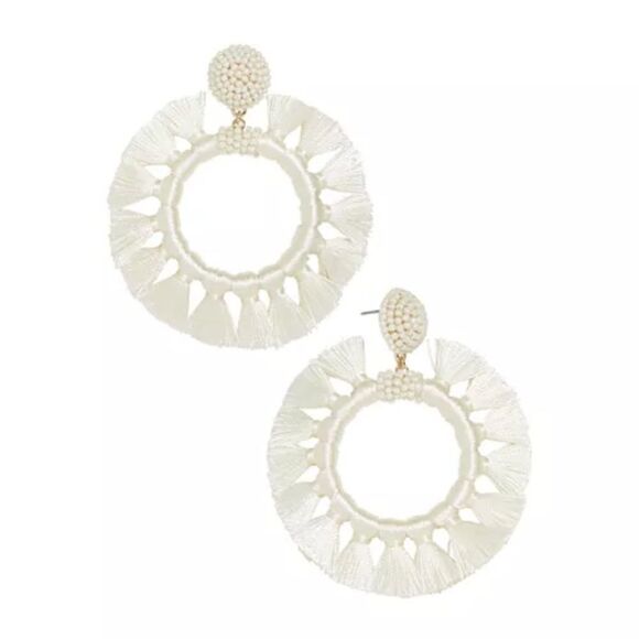 NEW BaubleBar Adrita Hoop Earrings in Ivory - Picture 5 of 7
